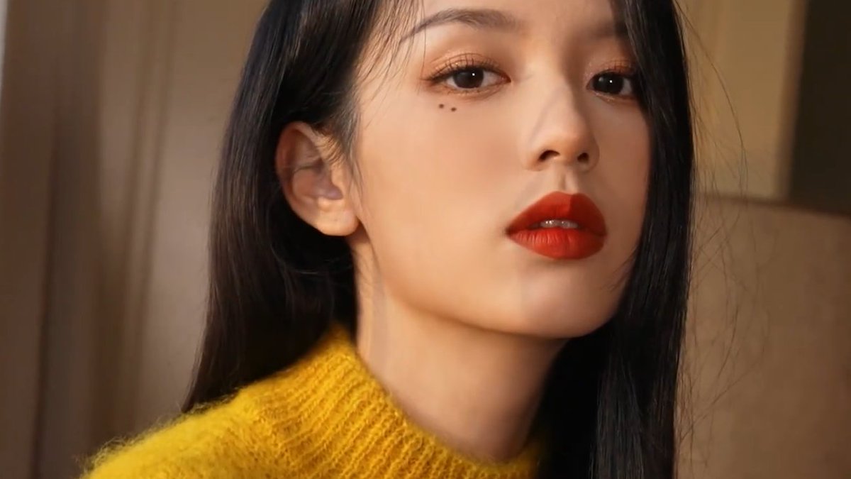 more of Zhou Ye in yellow fluffy sweaters please.