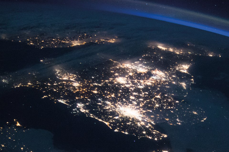 Don't forget to fill out our 2021 UK space sector Size and Health survey! 💻

The 20-30 minute survey from @BryceSpaceTech will help us deliver the #SpaceStrategyUK. 🚀

Please complete the survey by 13 December 👉 smartsurvey.co.uk/s/Q7CCRI/