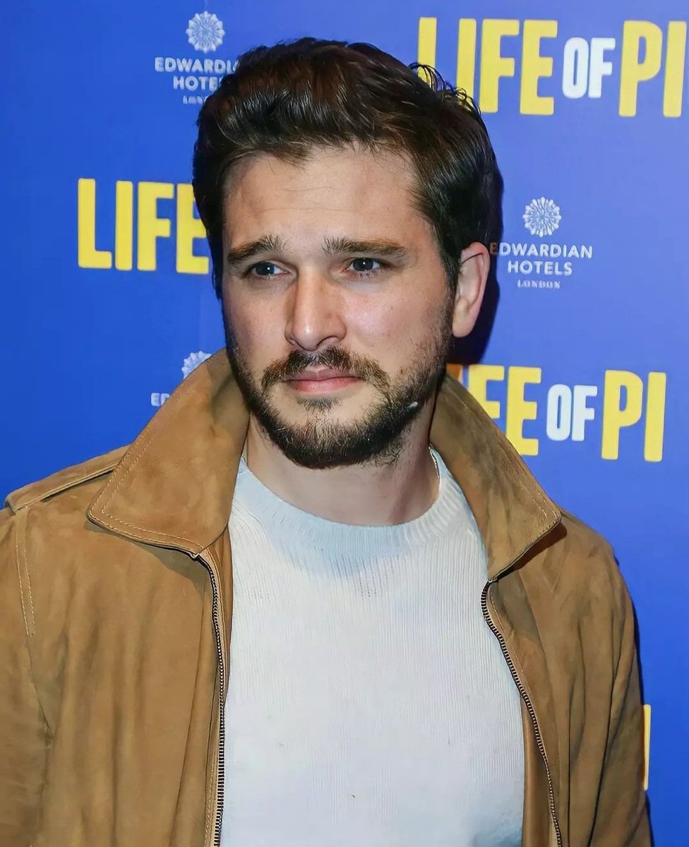 Kit Harington Daily 🐺 (@haringtondaily_) on Twitter photo 