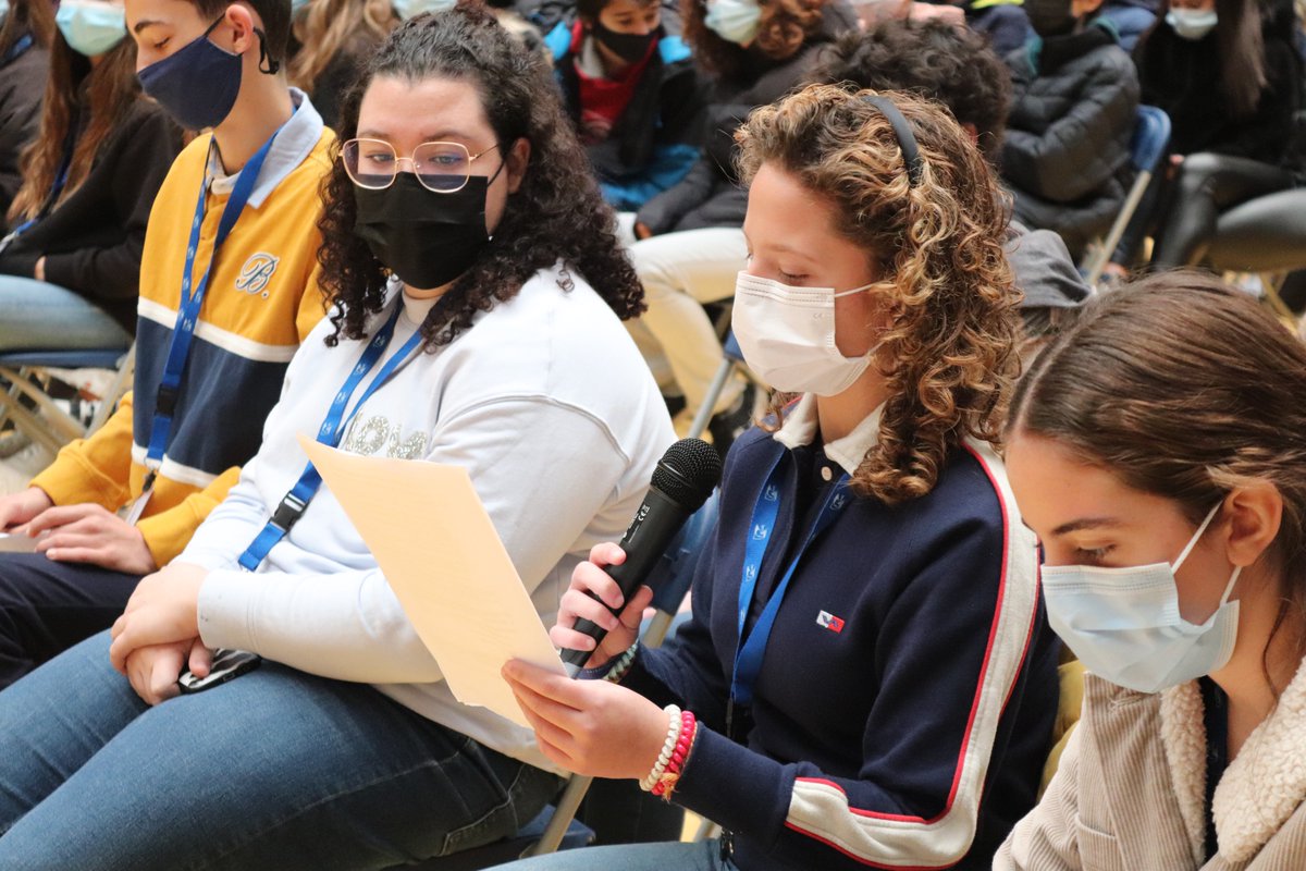 Llor_Fundacio's tweet photo. 🇪🇺 Aquest any el #Llor ha assumit el rol d'Escola Mentora de les Escoles Ambaixadores de la #UnióEuropea, gràcies a la bona pràctica i el compromís per fer conèixer l'activitat i la importància d'Europa al nostre alumnat.
#ParlamentEuropeu #ProjectesLlor #ESOLlor @lloreuroscola21 https://t.co/PY5EhiVKeB
