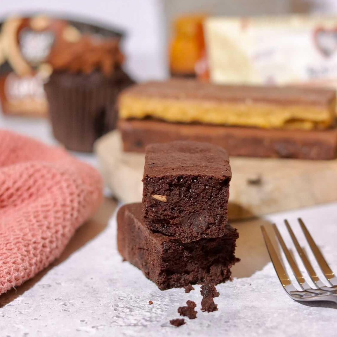 ashbournefoods's tweet photo. Brownie Heaven ๐ค
Our delicious brownies are the perfect Christmas treat.
We also have a gluten-free option available ๐
Photo credit: @lcb_loves on Instagram
#brownie #browniesofinstagram #baking #ukbaking #bakingbrownies #brownies #leicesterbakery #bakingideas https://t.co/jrvZPnttxz