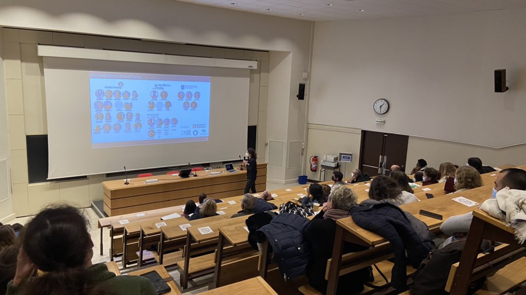 i_nicolis's tweet photo. Très agréable de retrouver le présentiel à l’occasion de la journée #MicrobUP @Univ_Paris https://t.co/eX0yNr0qxu