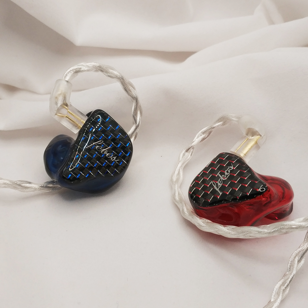 febosIEM's tweet photo. Hisenior #ciem
✅Dark Blue/Wine Red shell + Blue&Red Silk Carbon fiber faceplate
🔗https://t.co/qPwMqfUE3v
.
.
#hisenior #febos #custominearmonitors for #musician #audiophiles https://t.co/3RolaDsVZT