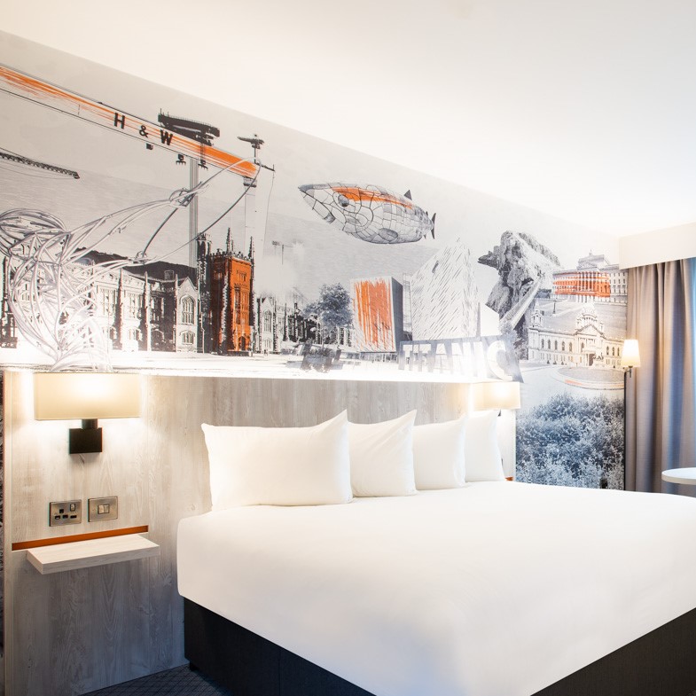 leohotelsukire's tweet photo. COMPETITION TIME!

To celebrate the return of our Christmas gift vouchers, we're giving away a £100 voucher to one lucky winner. To enter, simply:
🎁 Like this post
🤶 Retweet this post
🎄 Follow @jurysinnshotels
 
T&amp;Cs apply. Entries close at midnight on 10th December 2021. https://t.co/z8Zo7kFra0