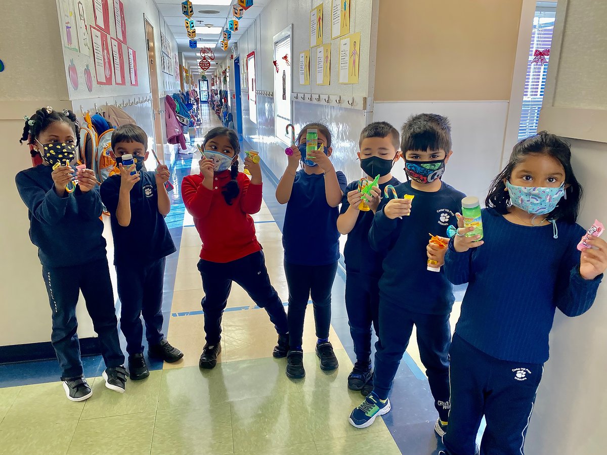 CedarHillPrep's tweet photo. Through our imaginations, the Kindergarten children took their second Magic Carpet Ride of the holiday season to Germany and Turkey to see how children there celebrate St. Nicholas Day! It was exciting to envision!! 
#somersetschool #kindergarten #holidayseason #stnicholasday https://t.co/aXAtZoCCys