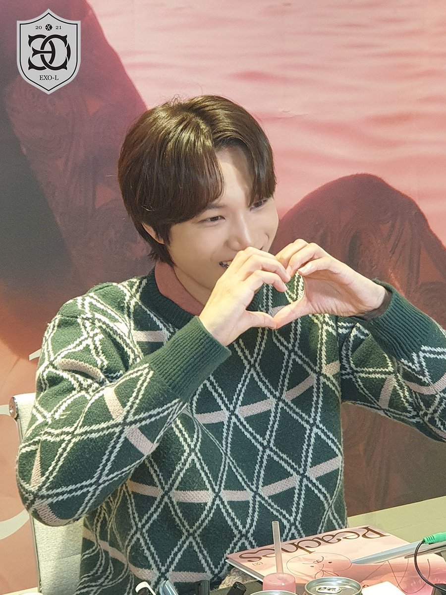 ohsenh's tweet photo. i love him with my whole heart 🥺🤲🏼

#KAI #Peaches #KAI_Peaches https://t.co/QsUw6LiFOR