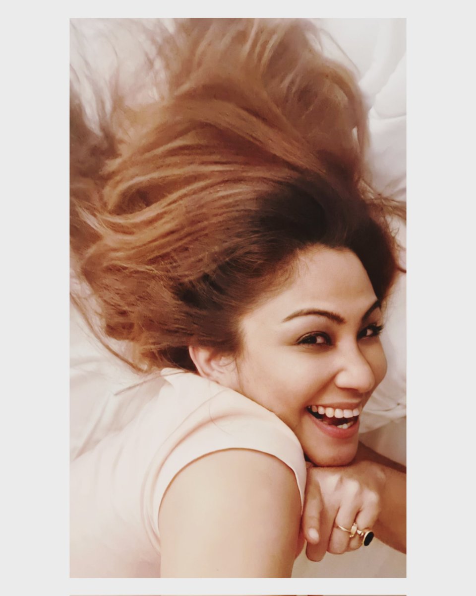 ChandreyeeGhos4's tweet photo. Morning mush 🙃💓

#wintermorning #mood #mushy #warm  #nothingmorethanfeelings #heart #love #pink #white #official_chandreyee_ghosh https://t.co/RZacMC2nkh