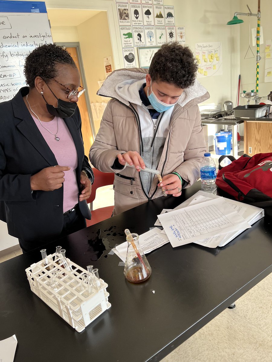 Renaissance433's tweet photo. Principal as student partner to complete science lab. He received all his points and was smiling the entire day. https://t.co/f5AdoxR8bw