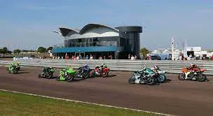 We have been working on the new build hospitality and clubhouse building at the Thruxton motor racing track. 

#airtesting #construction #building
buff.ly/2roql25