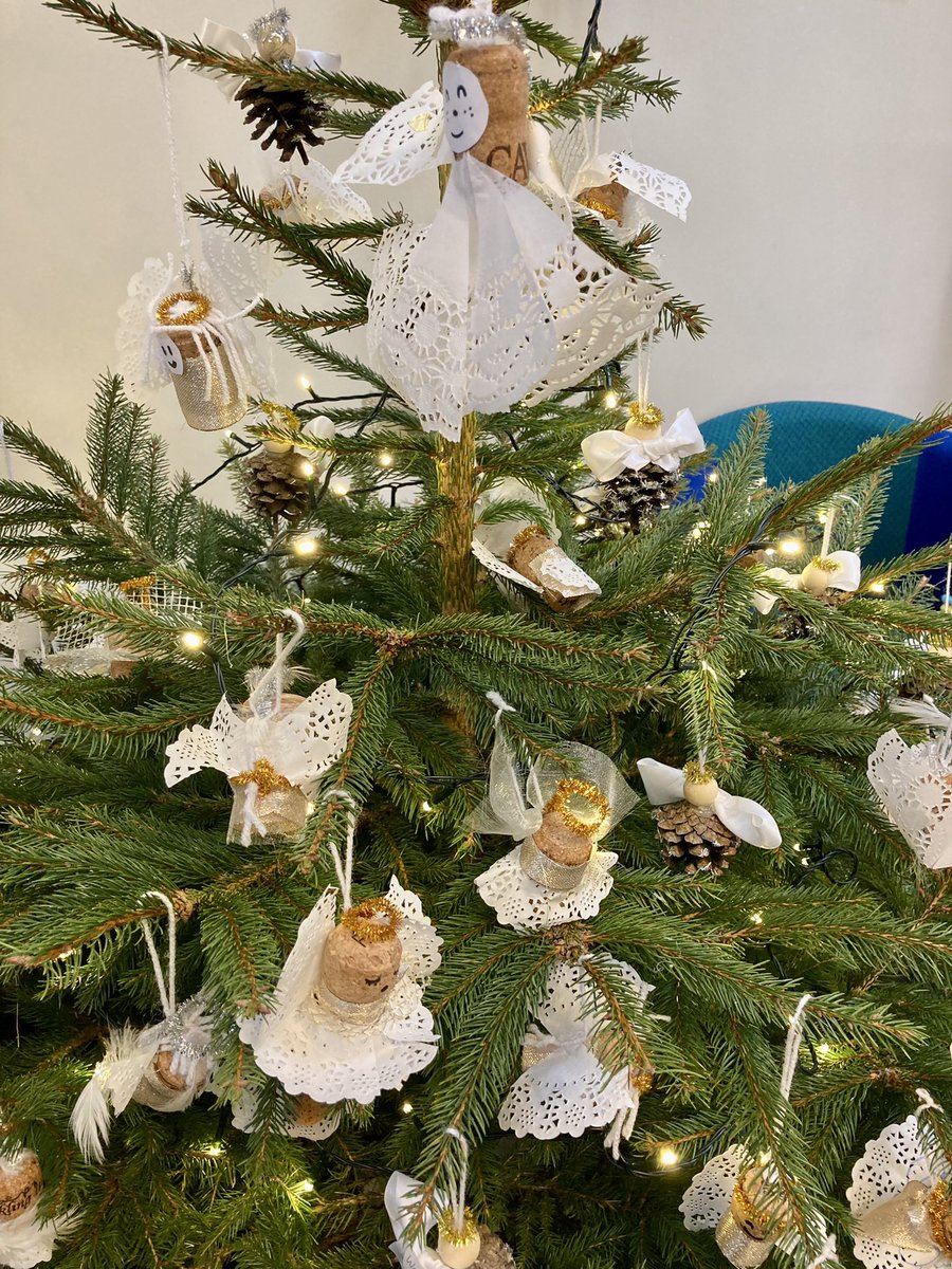 BenetSchool's tweet photo. Lovely angels created by the school for our Christmas tree at the Hungate Festival. Now back at school and bringing Christmassy joy. https://t.co/ItaaOpYgUL