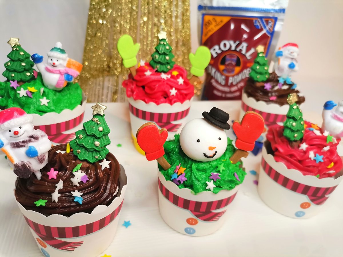 TasteMasterSA's tweet photo. We're feeling all the festive vibes with Tenneille's winning chocolate cupcakes🎄 Congratulations fam!

Tune into #TheTasteMasterSA tonight on @SABC_2 at 7pm for details on how to enter our final Royal Baking Powder competition! #BakeMoreMemories https://t.co/PMwtqS246J