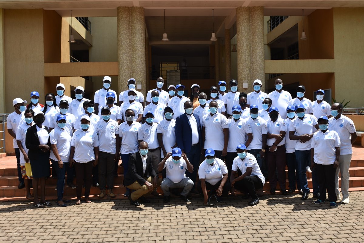 RCE_VIHSCM's tweet photo. The fourth intake (Students from the entire EAC) completed this week and induction week related to UR students life and preliminary support for successful face-to-face, and distance learning mode of learning. Welcome to University of Rwanda @Uni_Rwanda @jumuiya https://t.co/3GvC77qKck