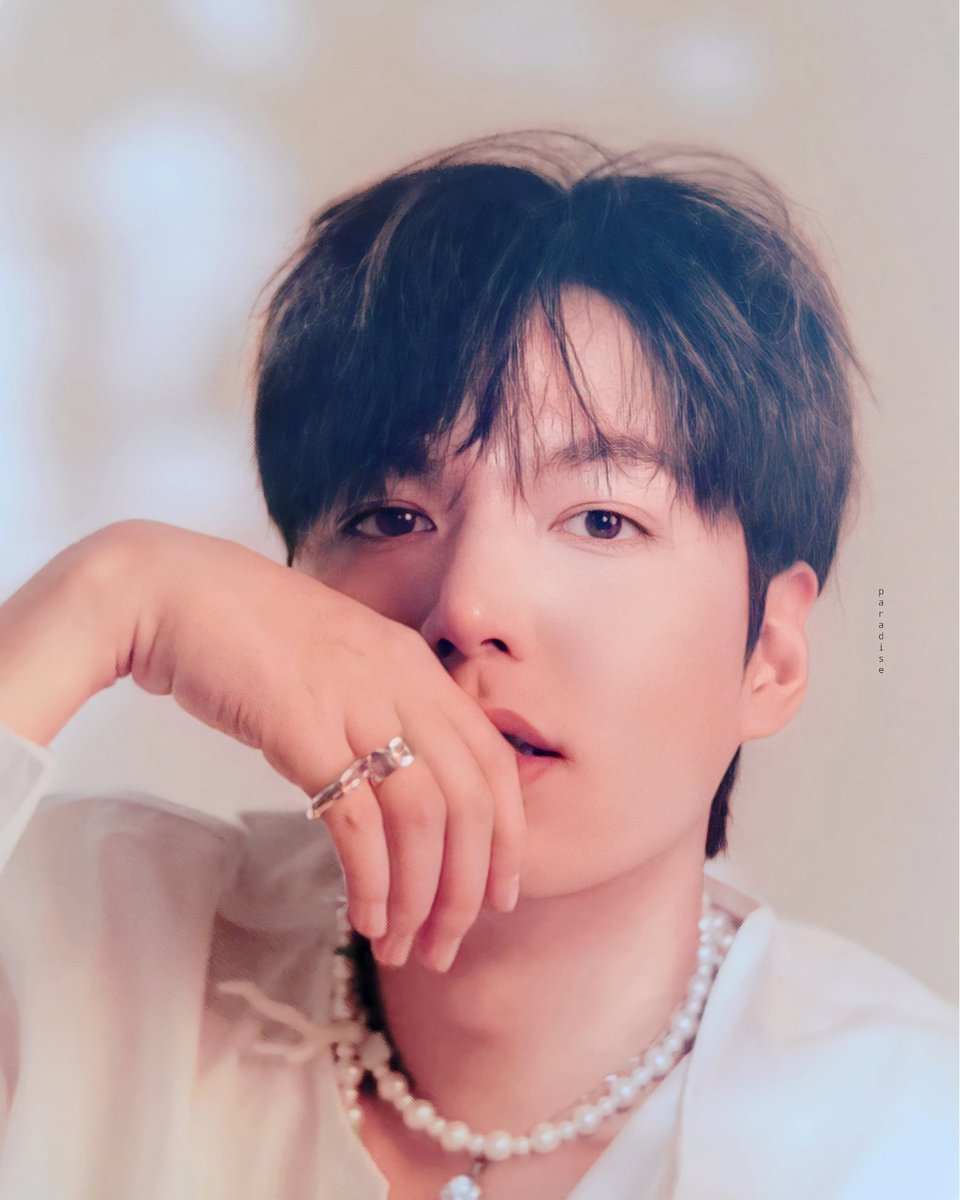 VotingLee's tweet photo. #이민호 #イミンホ #李敏镐
Lee MinHo | 2022 SEASON'S GREETINGS
It's another day when I'm impressed by brother Ho's appearance!
https://t.co/hv7K3ROxNq
One vote a day. Vote for #LeeMinHo !! https://t.co/dbmh9NbntA