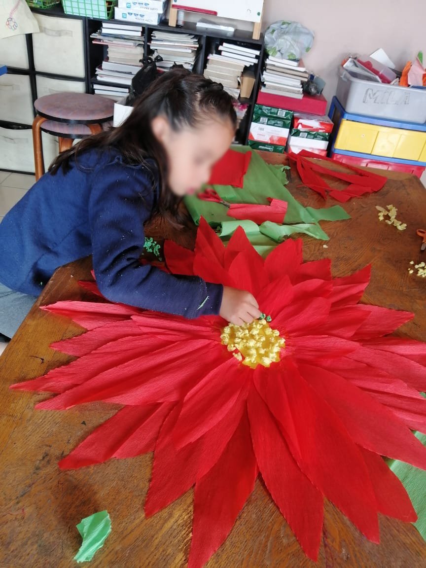 Hocatis's tweet photo. ✨Nos preparamos para recibir la navidad.
🎄Para todos los tí@s es importante fomentar en los menores el agradecimiento a todas las personas que nos apoyan a salir adelante, que detrás de todos nosotros hay muchas personas generosas que lo hacen posible cada💞 #familiahocati https://t.co/UAOpNlrU2z