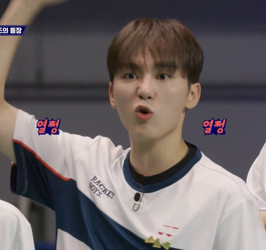 HPNqk1p8VTY8YaV's tweet photo. #MAMAVOTE #seventeen  자 ㅜㅇ리 캐럿들 5일 남았어요 조금더 힘내봐요! https://t.co/c3d5pdwcYn