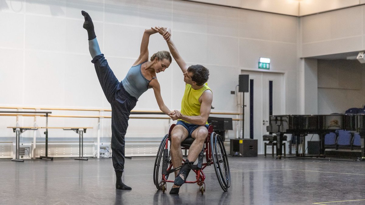 Royal Ballet and Opera tweet media