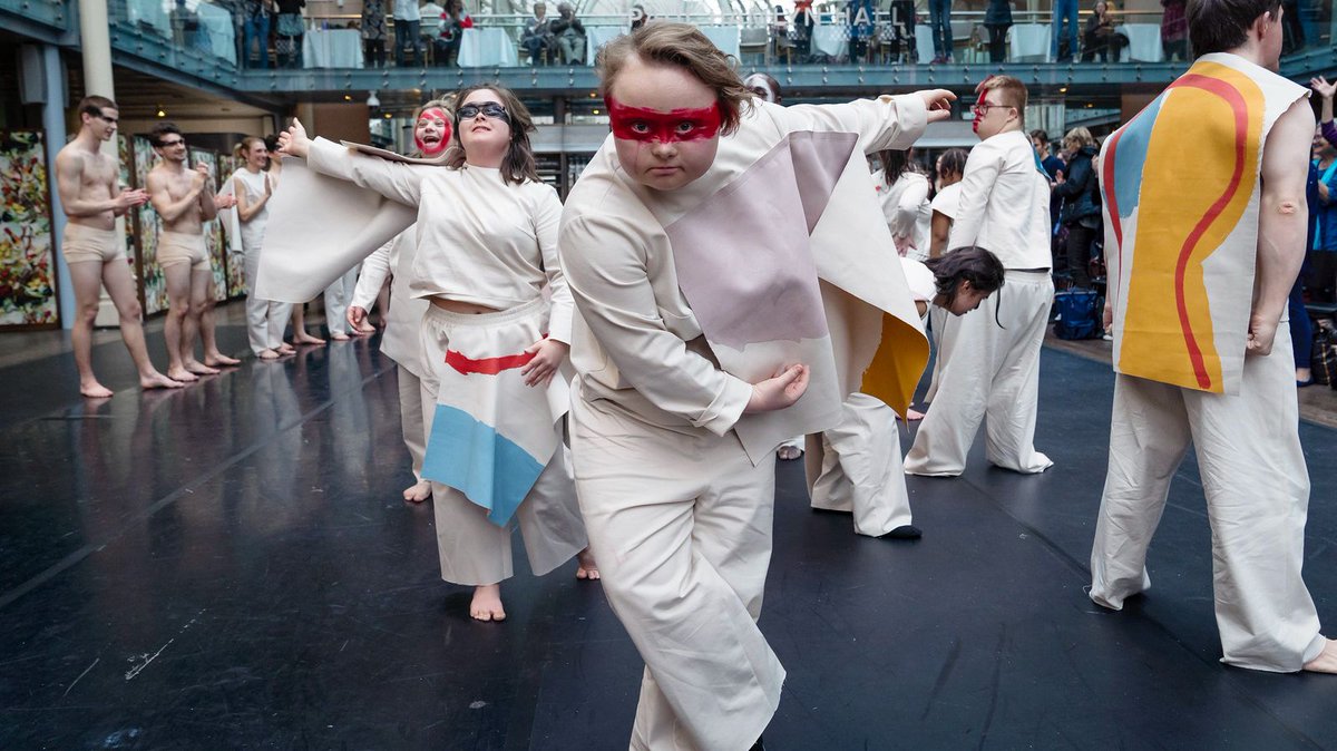 Royal Ballet and Opera tweet media