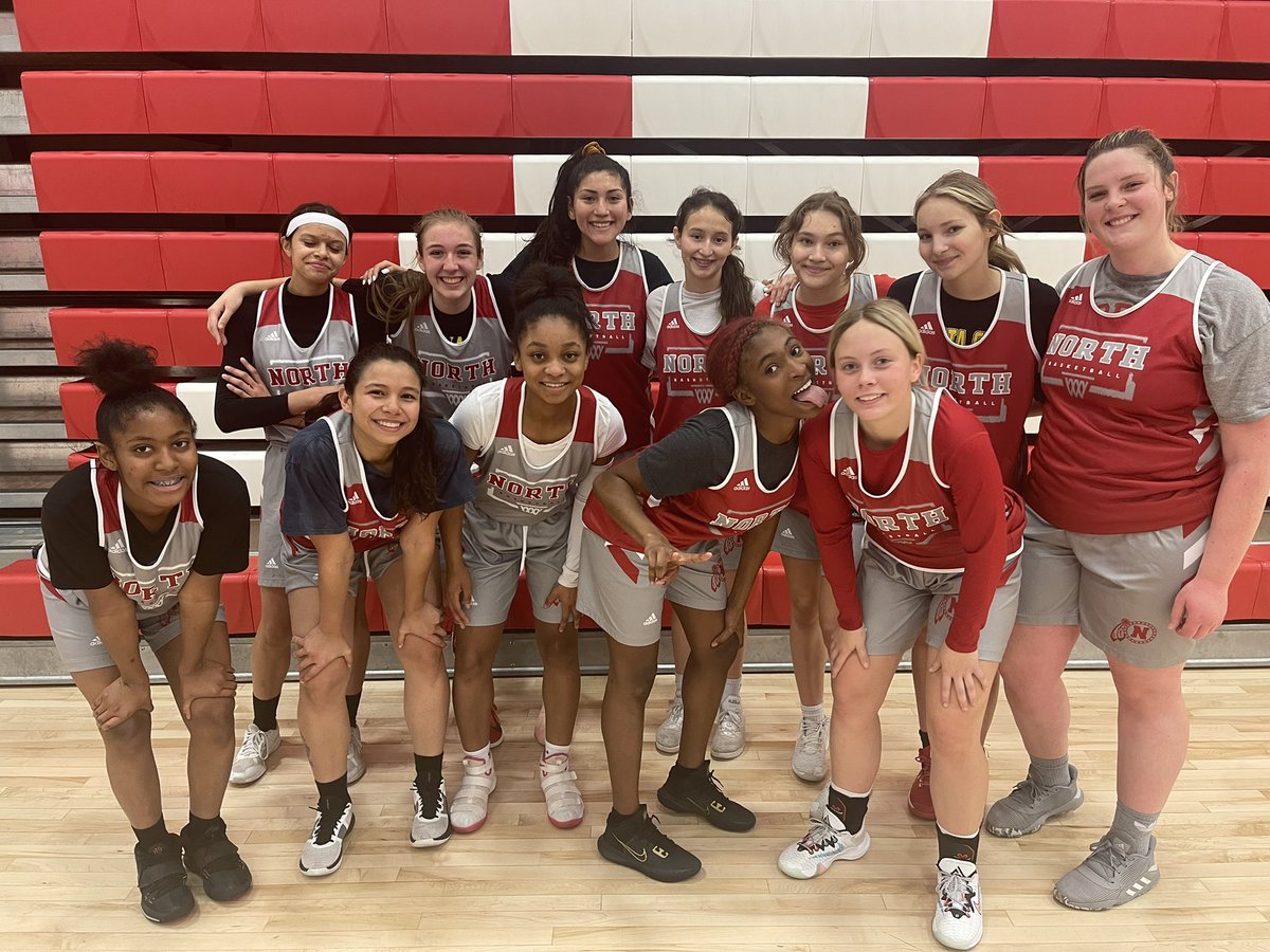 NorthHighGBB's tweet photo. Did someone say Game Day? 😈🏀❤️ https://t.co/VbR5xzuMNd