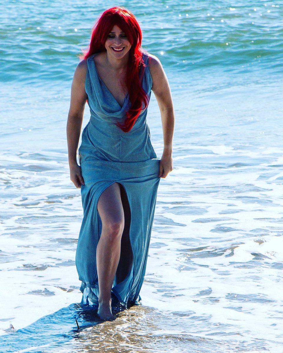 Ariel loves the water #arielcosplay #ariel #arielmermaid #arielthemermaid #arielprincess #disney #disneylife #disneyprincess #disneycosplay #disneythelittlemermaid #disneylittlemermaid #cosplay #cosplaygirl #cosplayer #cosplaylife   #cosplayariel