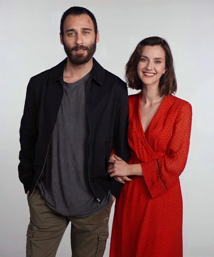 f1galonso's tweet photo. I'm a child of divorce for 12 weeks now 🤪😀

#BaşBelası #ŞahPek #SeçkinÖzdemir #İremHelvacıoğlu https://t.co/37xtp4sEYT