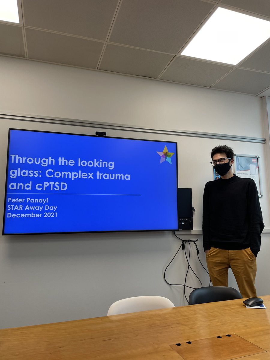 STARtrial_'s tweet image. A massive thank you to @peterpanayi6 and @amybhardy for their insightful presentations at the STAR Research worker away day today! ⭐️