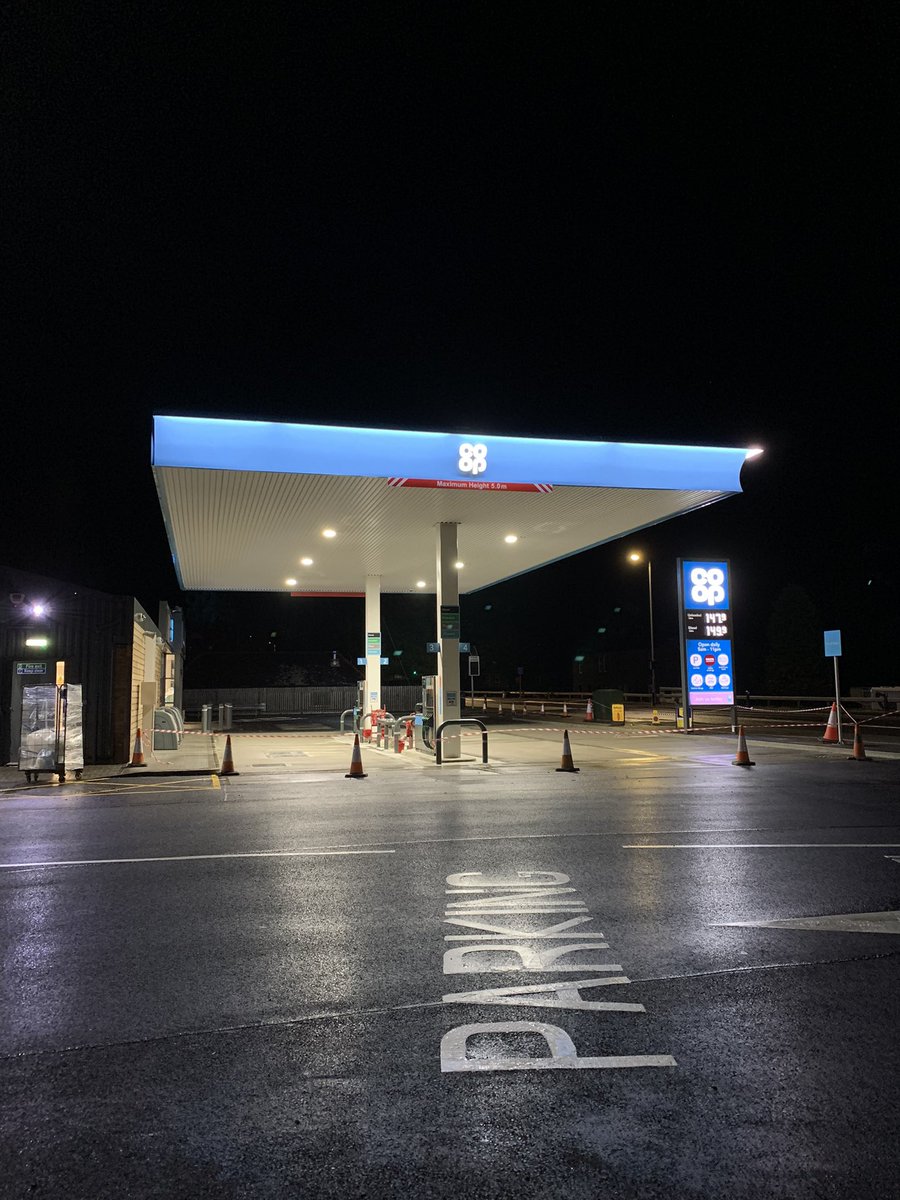 Earlstons Jet Fuel Station tweet media