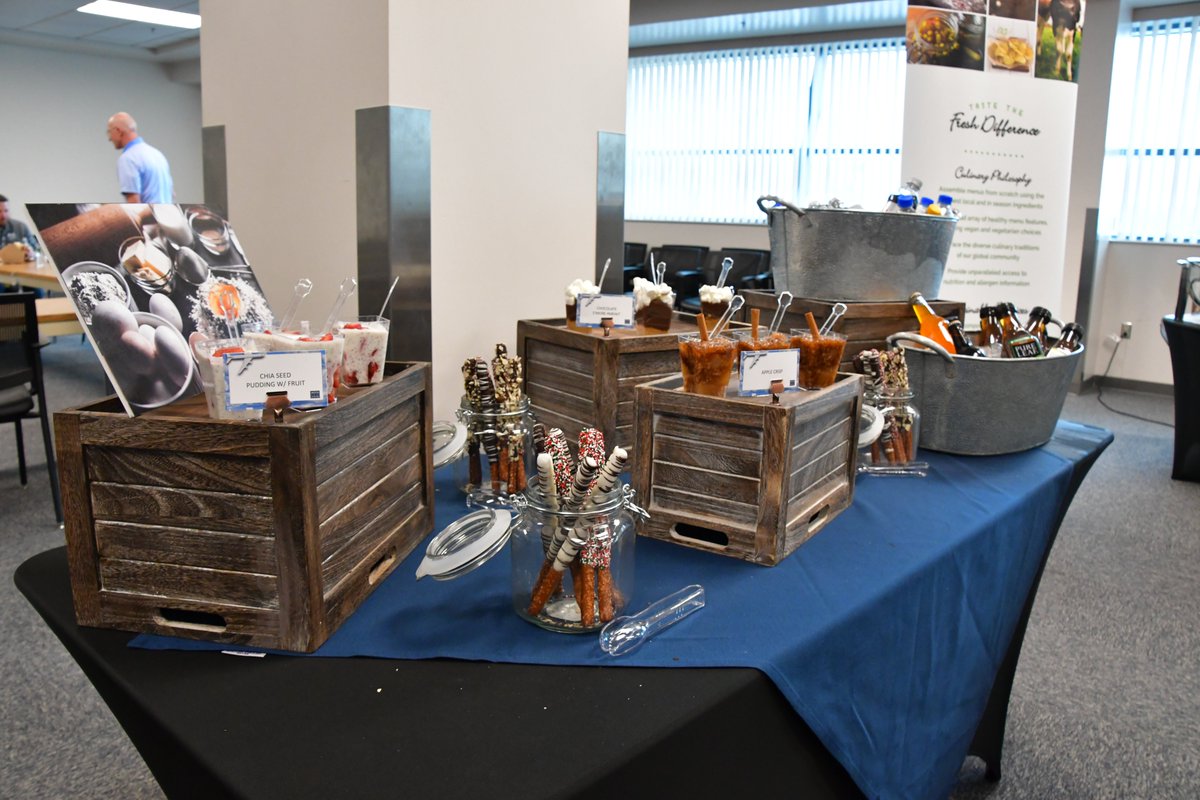 Thank you to <a href="/DiningCreations/">American Dining Creations</a> for holding a great tasting event for airport staffers earlier this week! The event introduced new concepts that will soon be rolled out for the traveling public here at #SYR. ✈️🍲🧑‍🍳
#Syracuse #Airport #Concessions