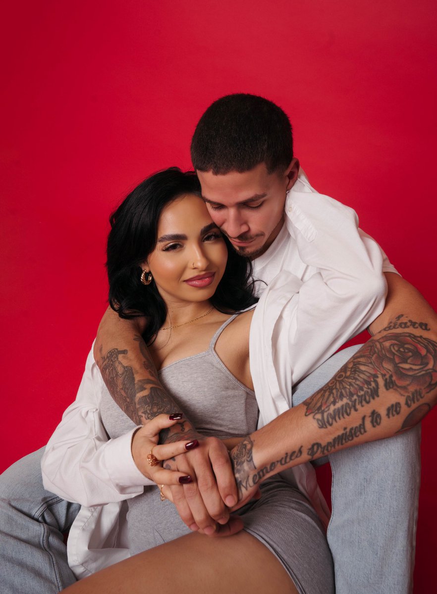 dinahleigho's tweet photo. Same dick forever 🥺💍🤍🕊 https://t.co/Ch8uTpnN5h