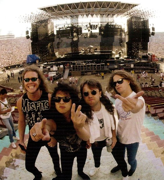 Metallica. #Metal #Metallica returnofrock.com/metallica-albu…