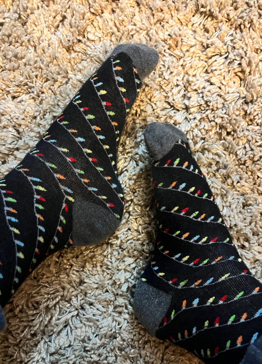 EdmontonCellist's tweet photo. Day 3 of #Christmas socks!
#ChristmasLights #Christmas2021 #itsthemostwonderfultimeoftheyear #yegChristmas #FridayFeeling https://t.co/NIzsvpWNmD