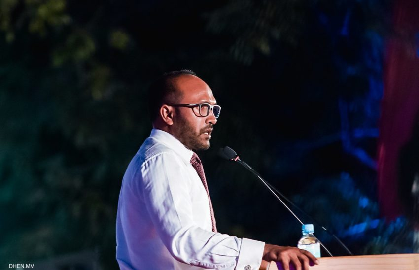 AliIshaaq4's tweet photo. ކްރިމިނަލް ކޯޓު މެދުވެރިކޮށް ސަރުކާރުންދަނީ ސިޔާސީ ބަދަލު ހިފަމުން @Shiyamaldives @HeenaWaleed @mushrif2009 #mavesdhaanan @GUNB0A @ahumedfaisal #HEisBack #RY2023 #IndiaOut https://t.co/fgY9JVzAQ5