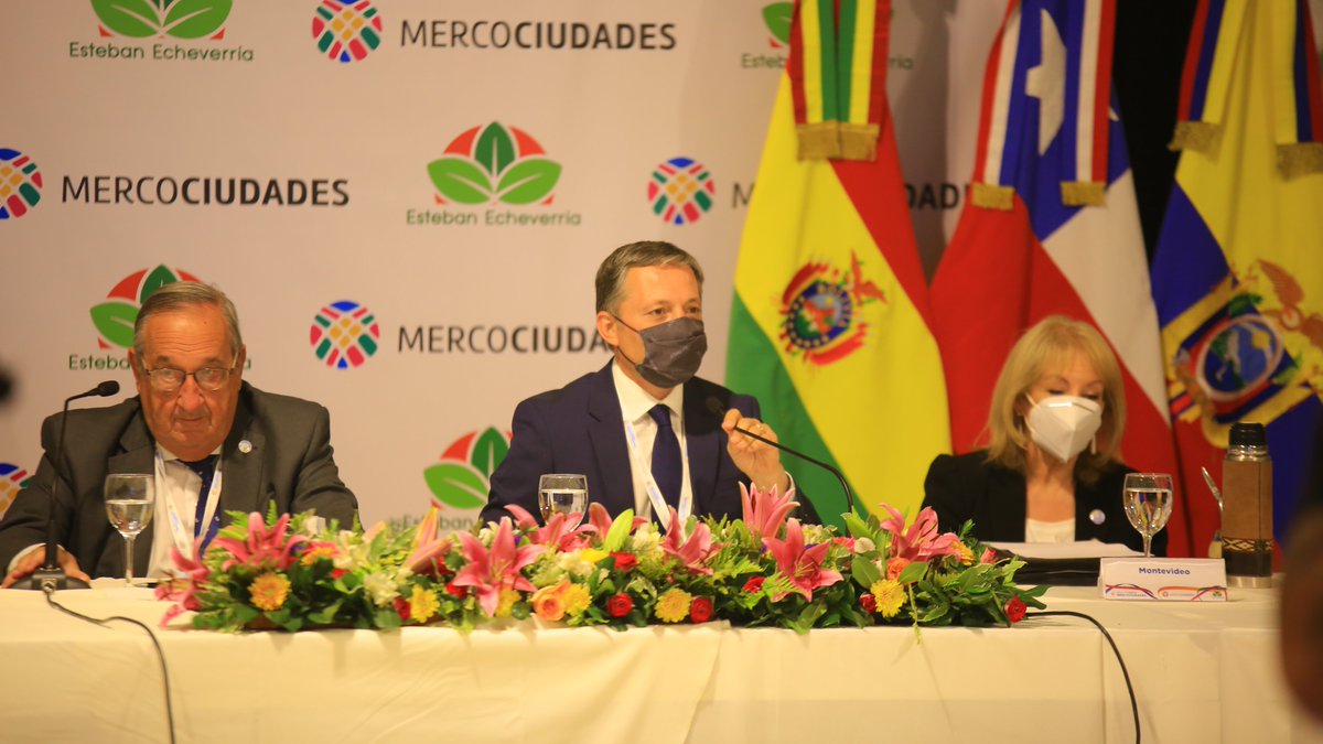fernandogray's tweet photo. Con mucha alegría y un gran compromiso, asumimos la presidencia de la red @mercociudades. Es un orgullo para #EstebanEcheverría representar a 365 ciudades de 10 países de Latinoamérica. #CumbreMercociudades https://t.co/l8soDmAJCg