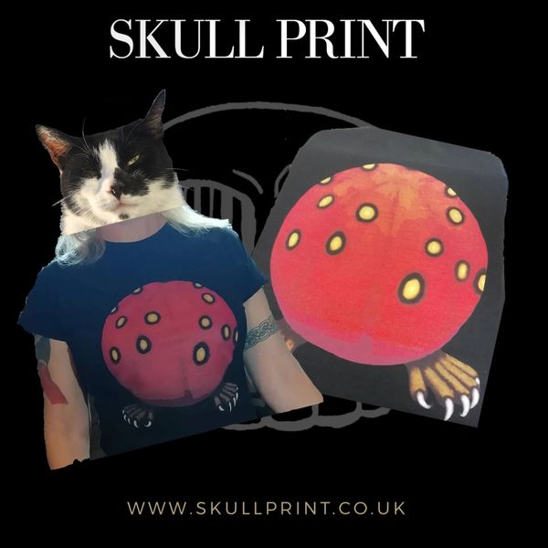 SkullPrint3's tweet photo. Stoat Studios Dark Star Alien T-shirt, Hoodie or ladyfit vest

https://t.co/fAHCeHJqCp

#tshirt #tshirts #alien #aliens #extraterrestrial #et #extraterrestrialbeings #littlegreenmen #greys #astrobiology #intelligentlife #drakeequation #giorgiotsoukalos #darkstar #lifeoutthere https://t.co/r719Nq8bac