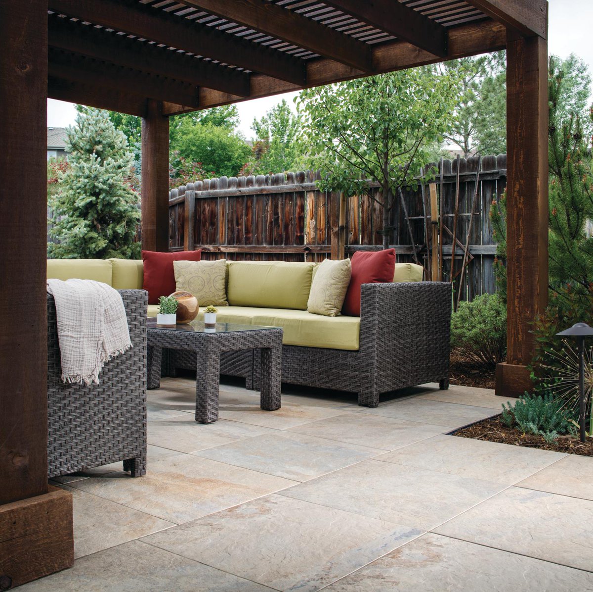 pros_paver's tweet photo. Trust California Paver Pros for your paving needs!
Landscape, retaining walls, or garden - we are experts in designing and installing everything you need. 
Browse our designs, ideas, and projects for paver installation. Get a free quote at https://t.co/Cm9RdmWGLY 
#California ... https://t.co/AMDWzboKZG