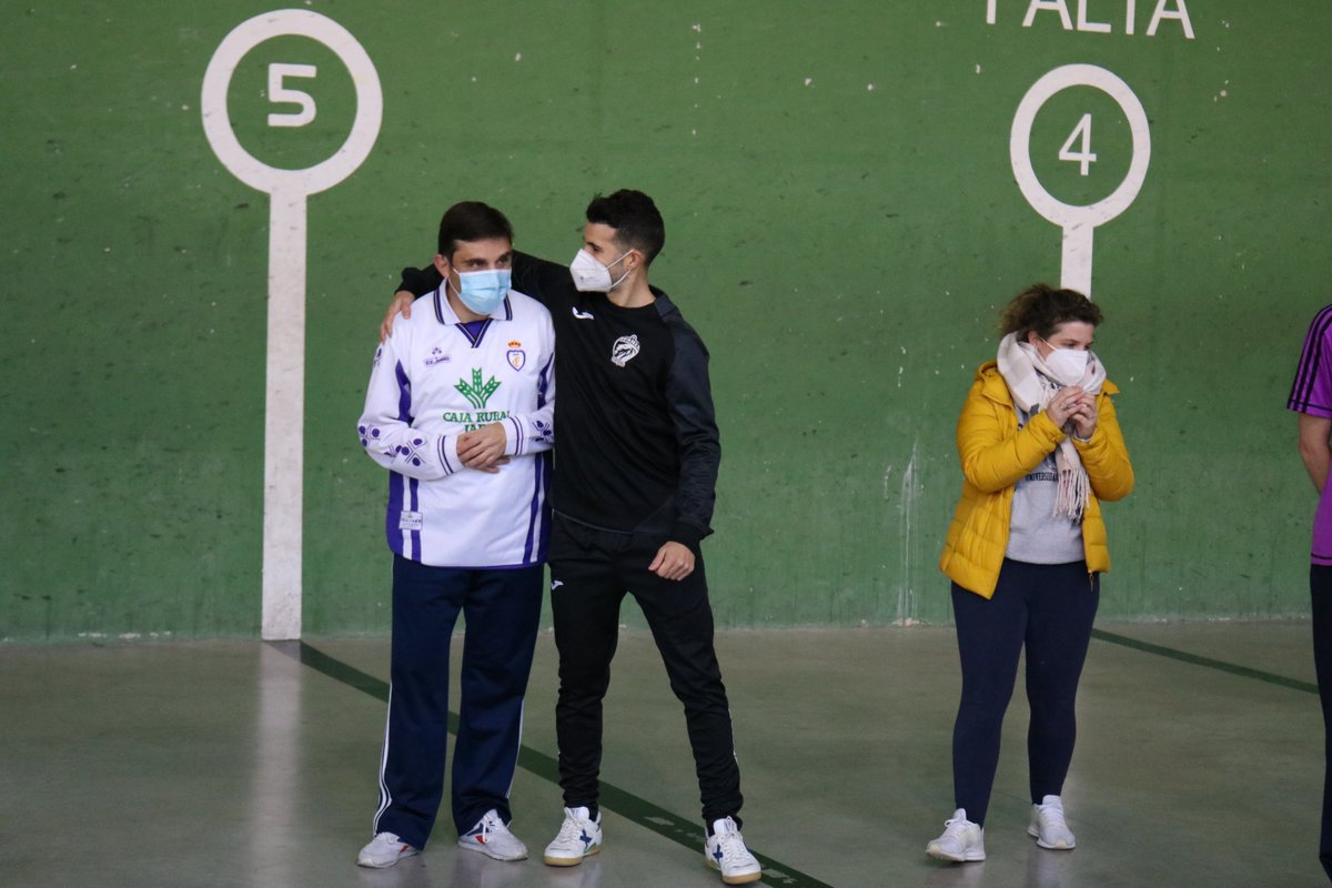AvanzaJaen's tweet photo. Aquí os dejamos más imágenes de la jornada de convivencia que hemos tenido en el #DiaInternacionalPersonasconDiscapacidad 

#JugamosConGarra 🔵🟢 https://t.co/r620zXFpO3
