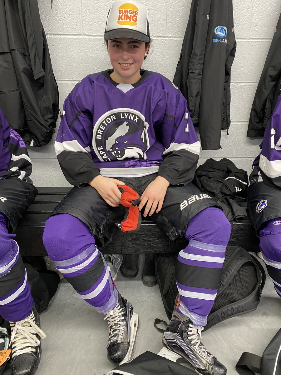 CapeBretonLynx's tweet image. Lynx lose their first game 3-0 to Northern Alberta Extreme. Back in action at 5pm ET vs Brampton Canadettes. This game will not be live streamed. Burger King Whopper Warrior of the Game was Julia MacKinnon!