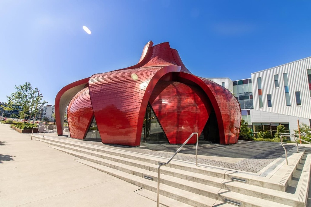 ❗ NEW REVIEW ❗

OK guys, gals and non binary pals, it's time we had a chat.

I've always touted that Vancouver is a global destination for coffee.

Sure, we have Melbourne and Portland  at the top of the list. 

But slowly and steadily we've been creating a coffee culture he…