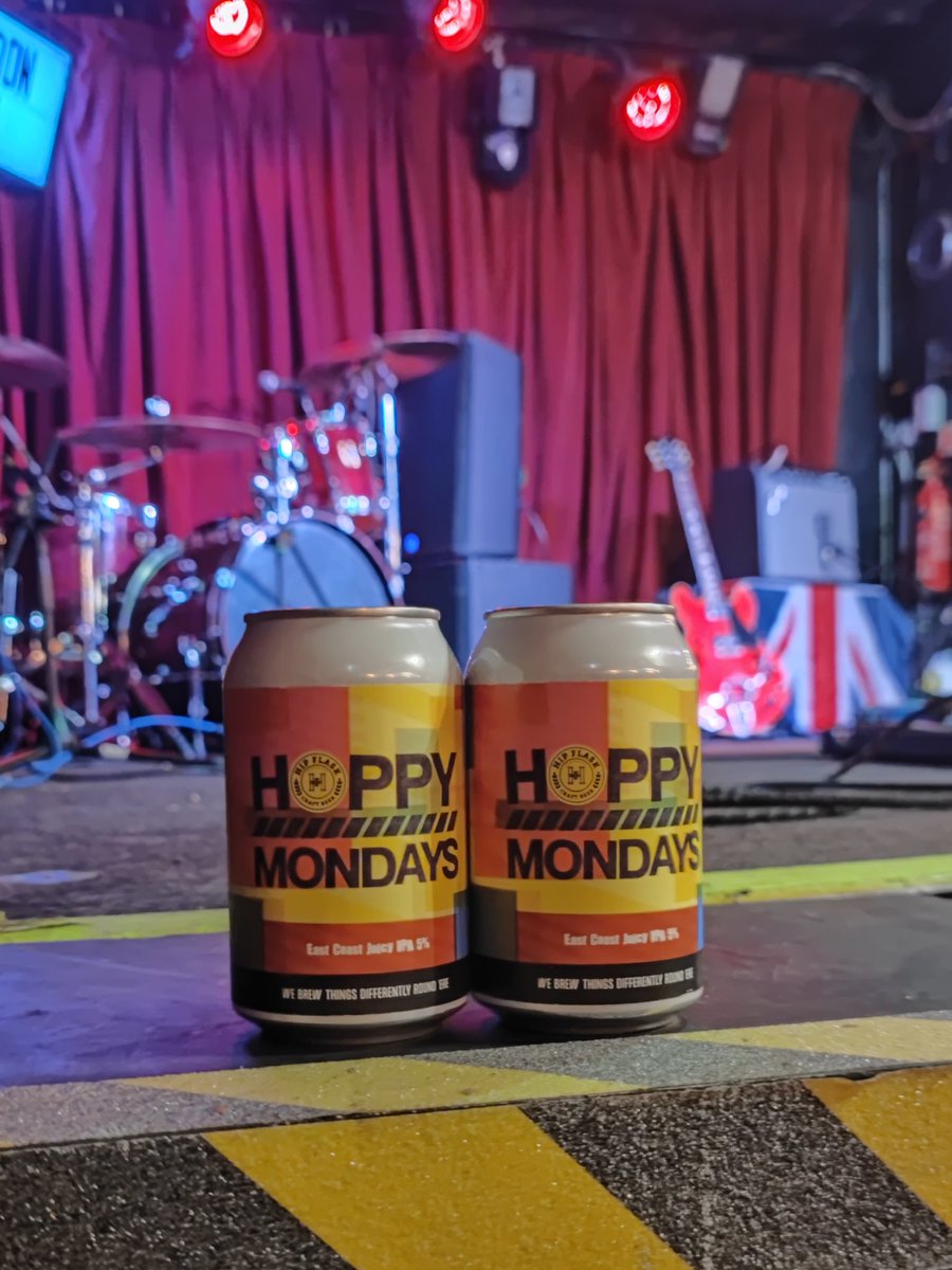 hip_flask's tweet photo. Ready for the weekend! These beers not only make an excellent Christmas present, but also a nice antidote to Christmas shopping.... Buy yours below! 🎸🍻🐝

https://t.co/We5k12t5RI

#Christmas2021 #Manchester #CraftBeer https://t.co/FroV6QbrcB