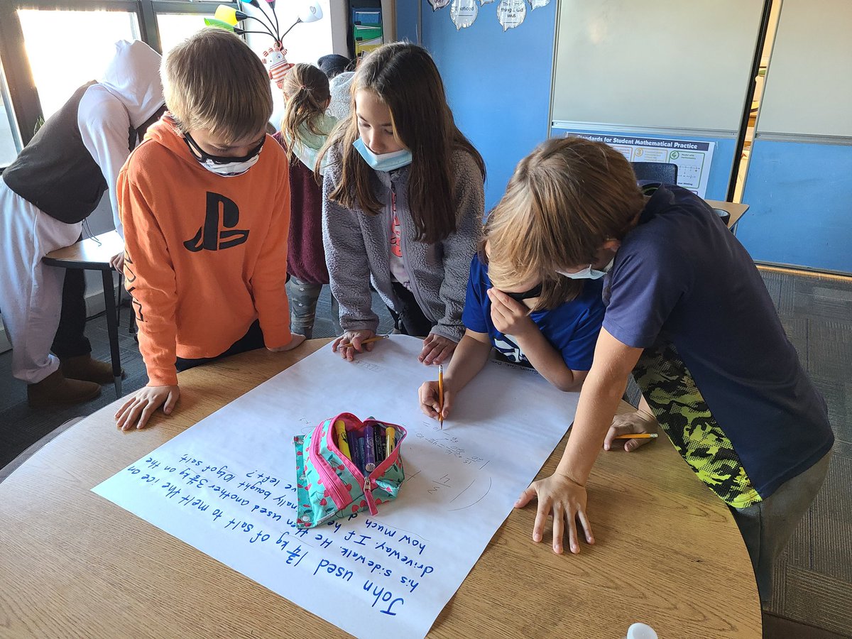 SCE_MrsStys's tweet photo. Applying our knowledge of adding and subtracting fraction to solve word problems! 
@CrysLaneMiller #SCovEl #ssdedu https://t.co/r1m1TzmVFB