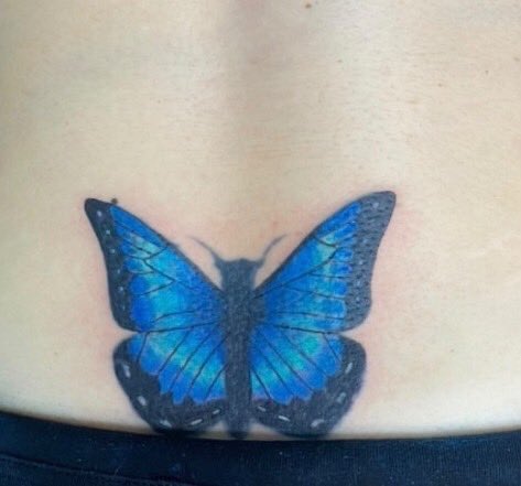 emkriegart's tweet photo. We love a cover up story 🦋 
#tattoo #tattooapprentice #coverup https://t.co/HYyVlGRjUu