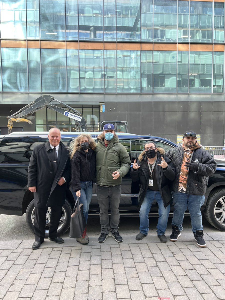 102.1 The Edge (@the_edge) on Twitter photo We’ve learned a lot today with #EdgeFanFriday winner Massimo at the <a href="/ROMtoronto/">Royal Ontario Museum</a>. How much will we retain is a question for another day.
Thank you <a href="/ACelebrityLimo/">A Celebrity Limousine</a> for taking us there!
#TheBTeam <a href="/shawnaonair/">Shawna Whalen</a> <a href="/ChrisZradio/">Chris Z</a> <a href="/theJaybrody/">Jay Brody</a> We’ve learned a lot today with #EdgeFanFriday winner Massimo at the <a href="/ROMtoronto/">Royal Ontario Museum</a>. How much will we retain is a question for another day.
Thank you <a href="/ACelebrityLimo/">A Celebrity Limousine</a> for taking us there!
#TheBTeam <a href="/shawnaonair/">Shawna Whalen</a> <a href="/ChrisZradio/">Chris Z</a> <a href="/theJaybrody/">Jay Brody</a>