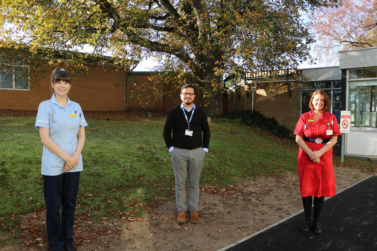 Congrats to our colleagues Kamal, Grace and Sophy who have gained Cancer Research Excellence commendations <a href="/NIHRCRNEastern/">NIHR CRN Eastern</a>’s 2021 Cancer Research Excellence Awards 🏆
 
Proud of you!