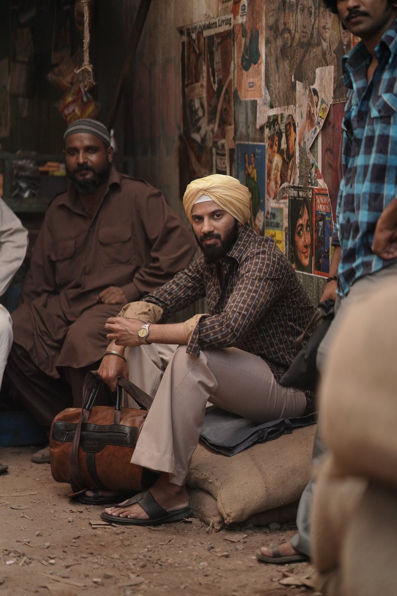 AswinDqzz's tweet photo. Here's Some Latest #Kurup Stills 😎🔥

@dulQuer #DulquerSalmaan
#KurupMagnificentBB https://t.co/ySqjB8K7q1