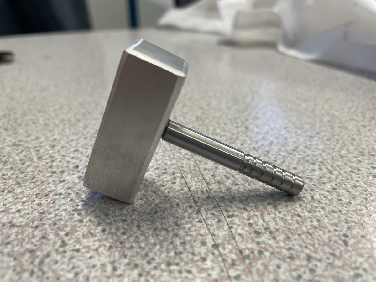 HakeG2's tweet photo. Very proud of Braeden this afternoon for manufacturing his mini Thor hammer from ally bar and mild steel- used as a practical revision project to understand turning, metal processes, finishing techniques and generating threads @TheRowansAP 🔨⚙️🔧 https://t.co/0jrX6aHyTo