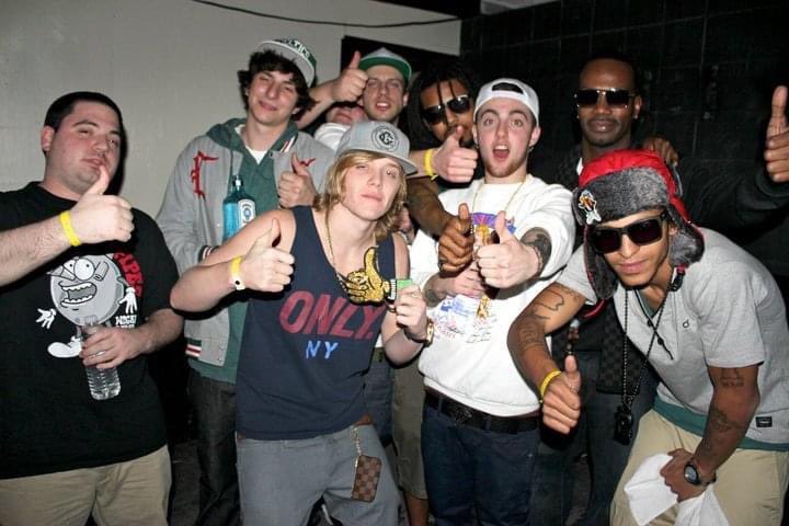 On the KIDS tour somewhere in California with <a href="/therealjuicyj/">juicy j</a> <a href="/bigjerm412/">Big Jerm</a> <a href="/TreeJTV/">T</a> R.I.P. Mac, R.I.P. Tolly. Some of the best moments of my life were in our sprinter van riding around LA with Juice. The realest ever.