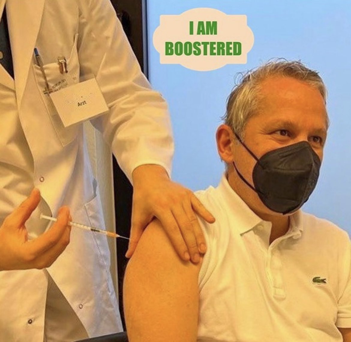 MarkusReckling's tweet photo. I had my #BOOSTER! Did you?
#Boosterimpfung #Boostern #GetVaccinated #BoosterShot #CovidVaccine #ImpfenRettetLeben https://t.co/qEvOF88JFZ