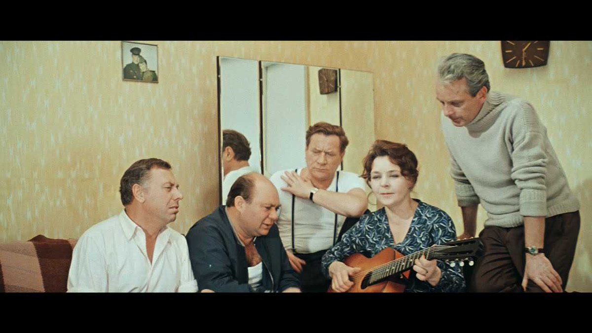 нина ургант десятый батальон. десятый наш десантный ургант. белорусский вокзал 10 наш десантный батальон. ургант 10 наш десантный. ургант 10 наш десантный.