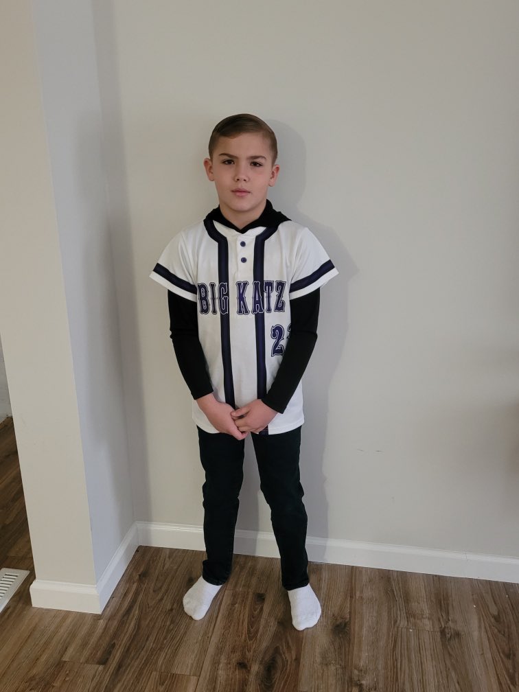 KidFrankie614's tweet photo. @CbusTravelball #ForJacksonSparks #RiH https://t.co/Cxh0wr1iPp