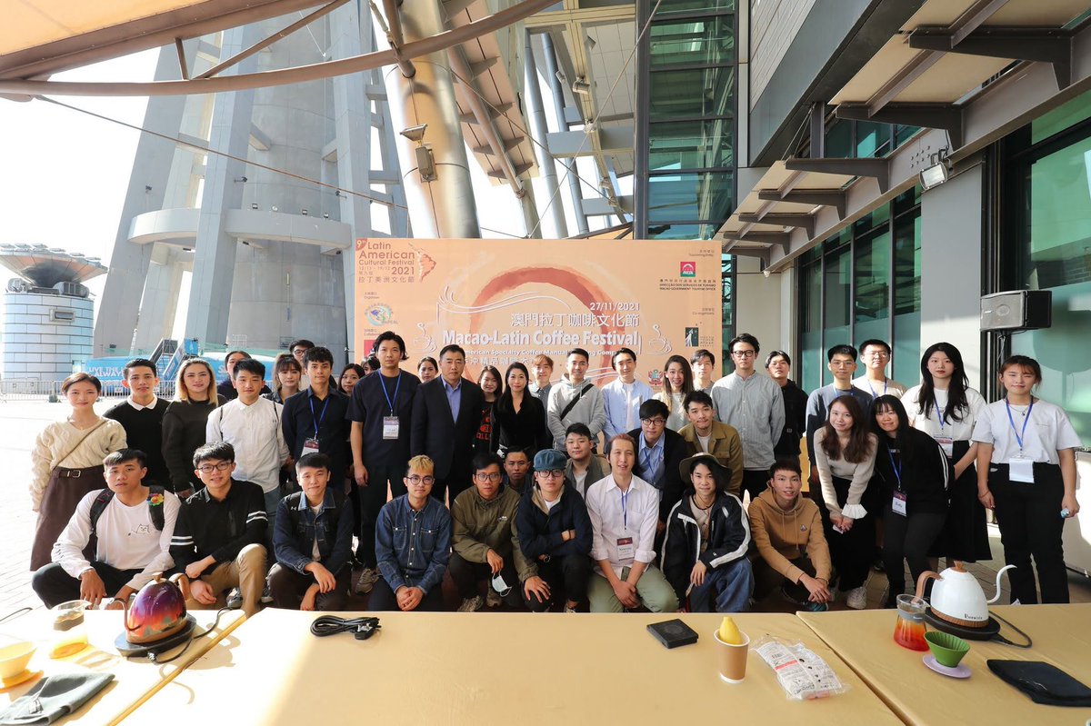 Los destinos turísticos de Ecuador🇪🇨, los productos de la oferta exportable y el clima de inversiones se promocionan durante el "9th Latin American Cultural Festival”, que se desarrolla del 12 de noviembre al 19 de diciembre; con la participación de la #OCE <a href="/ProEcuador_/">PRO ECUADOR</a> en Cantón