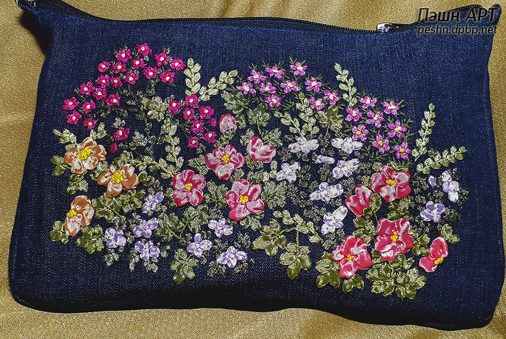 peshnART's tweet image. Сумочка «Цветочный фейерверк»
peshn.dpbp.net/?p=1987